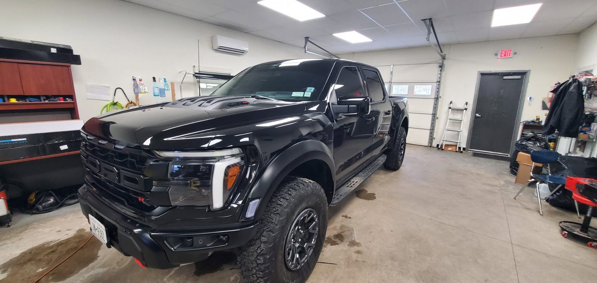 Window tint on black Ford F-150 Raptor
